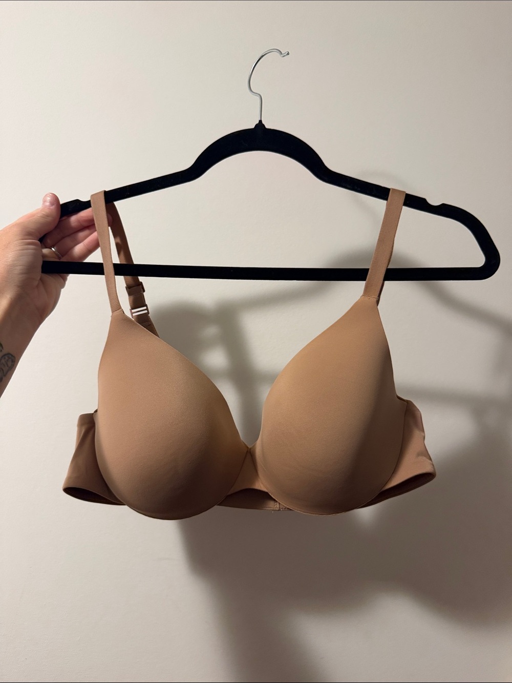 SKIMS Smoothing Intimates Full Coverage Lightly Lined Bra 36B